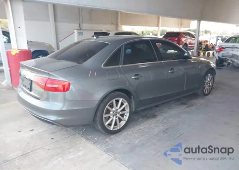 2015 Audi A4 2.0T Premium z USA, uszkodzony, nr VIN WAUAFAFL1FN012287